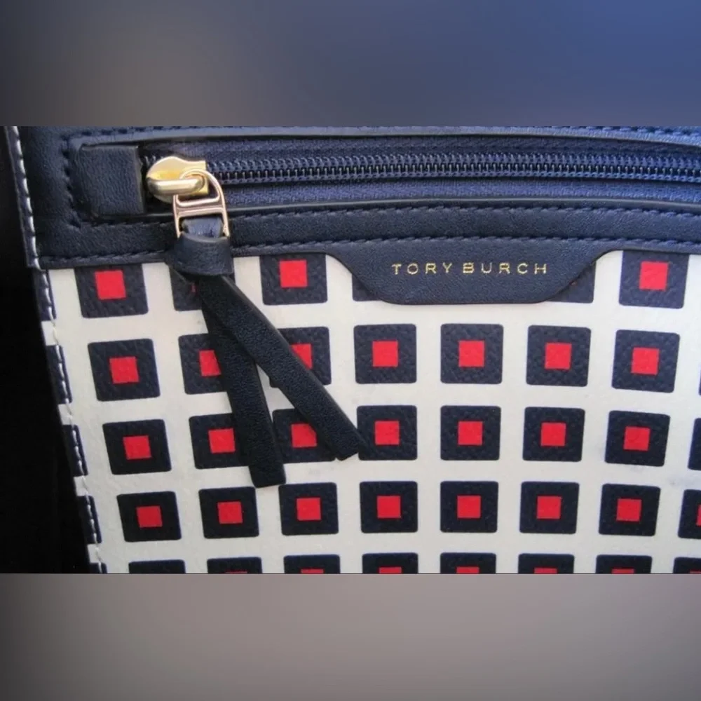 Tory Burch - Picture 7 of 12